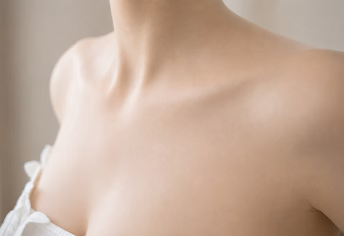Close detail of companion neck and shoulder form